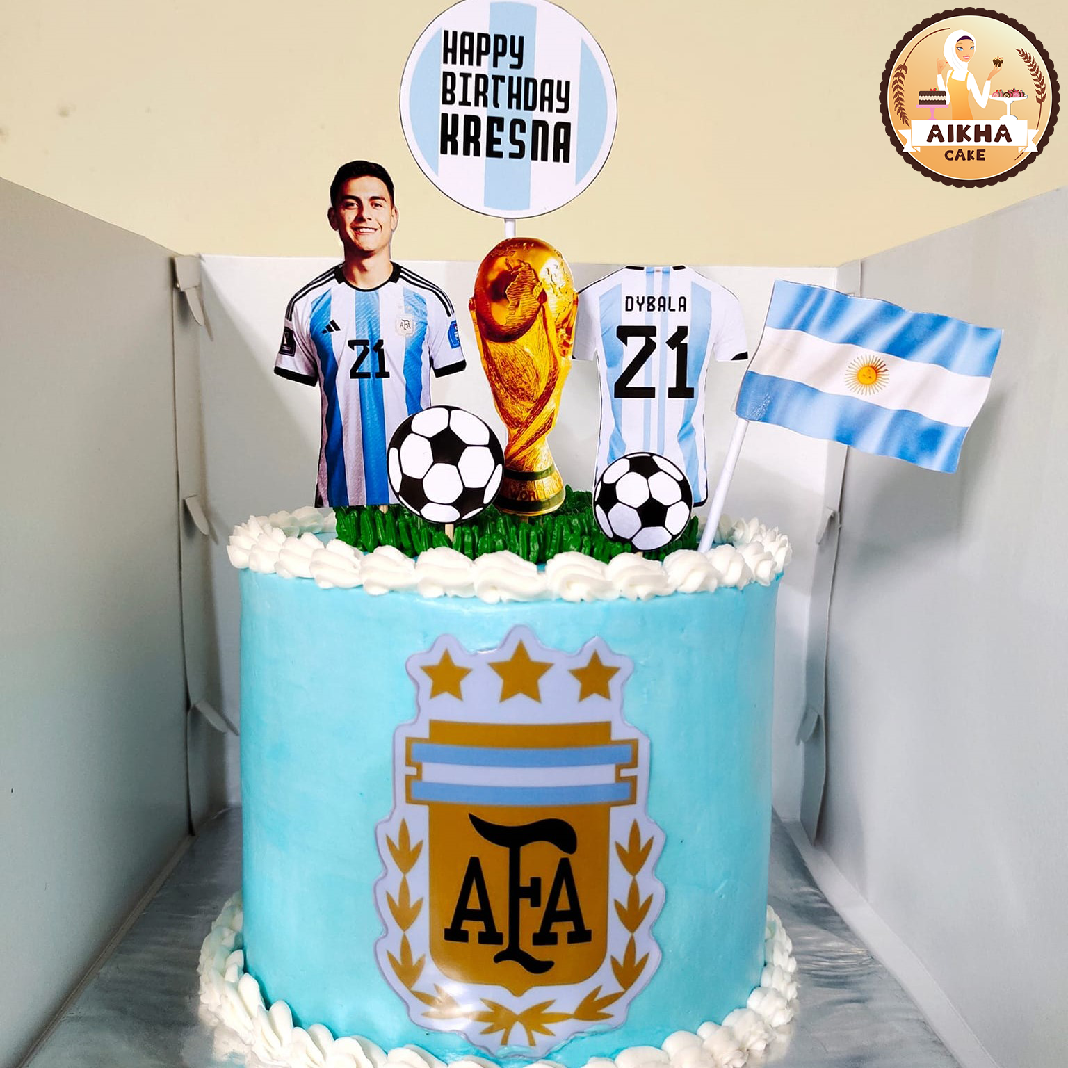 Kue Tart Lezat dari AIKHA Cake and Drink