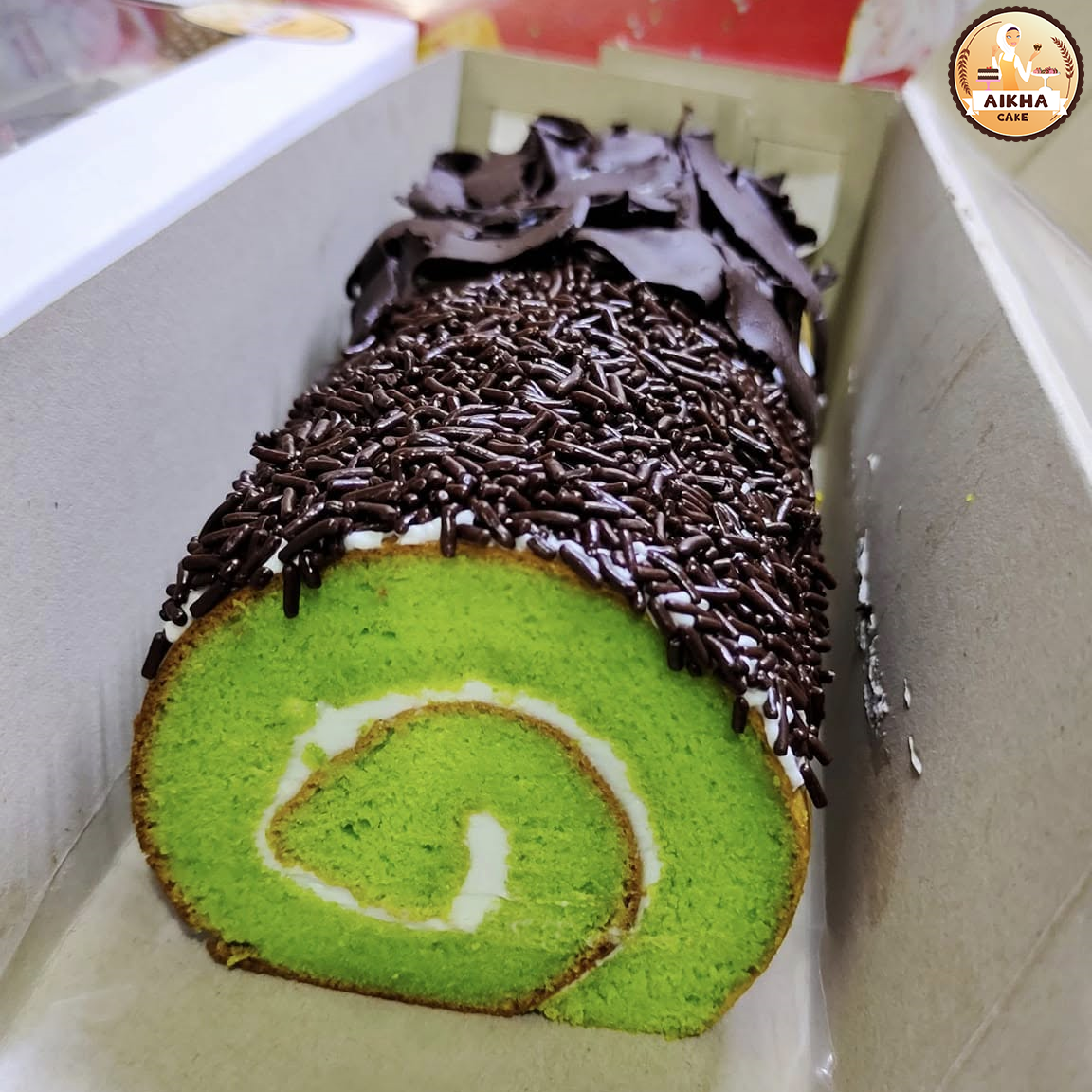 Kue Tart Lezat dari AIKHA Cake and Drink