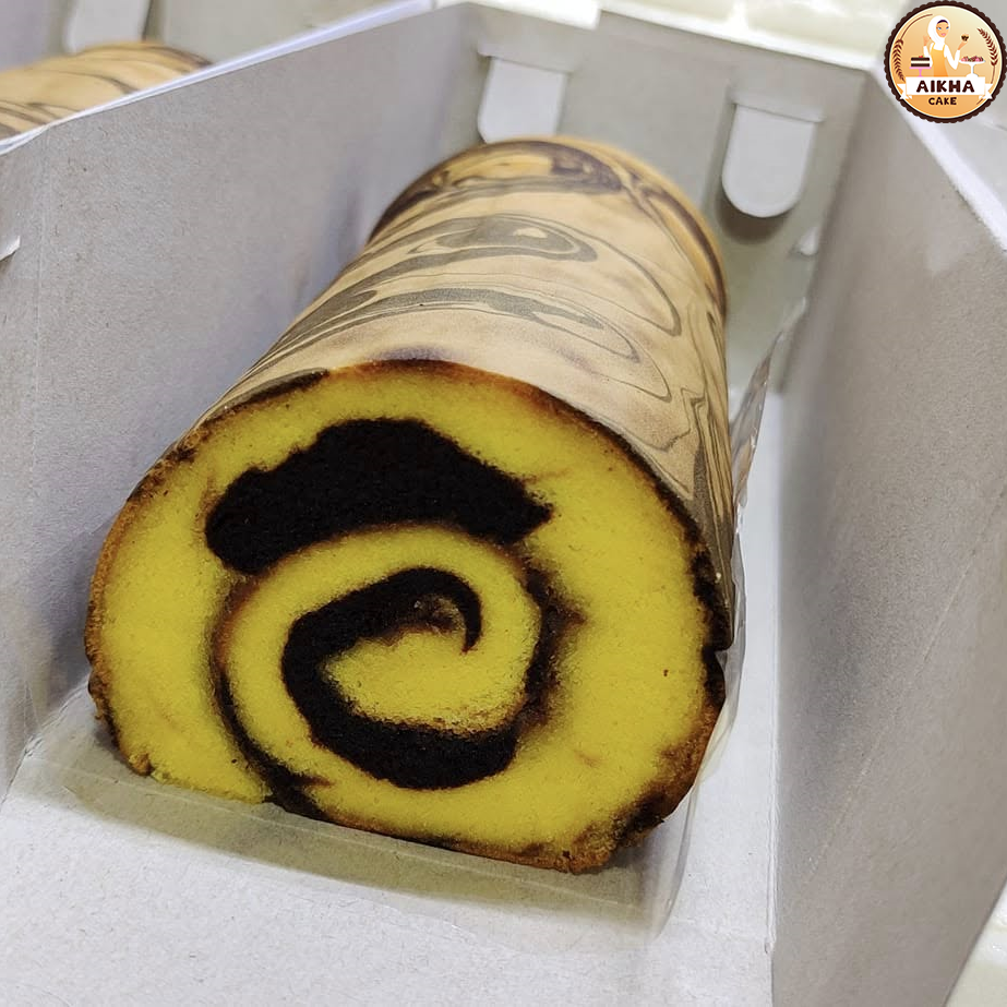 Kue Tart Lezat dari AIKHA Cake and Drink