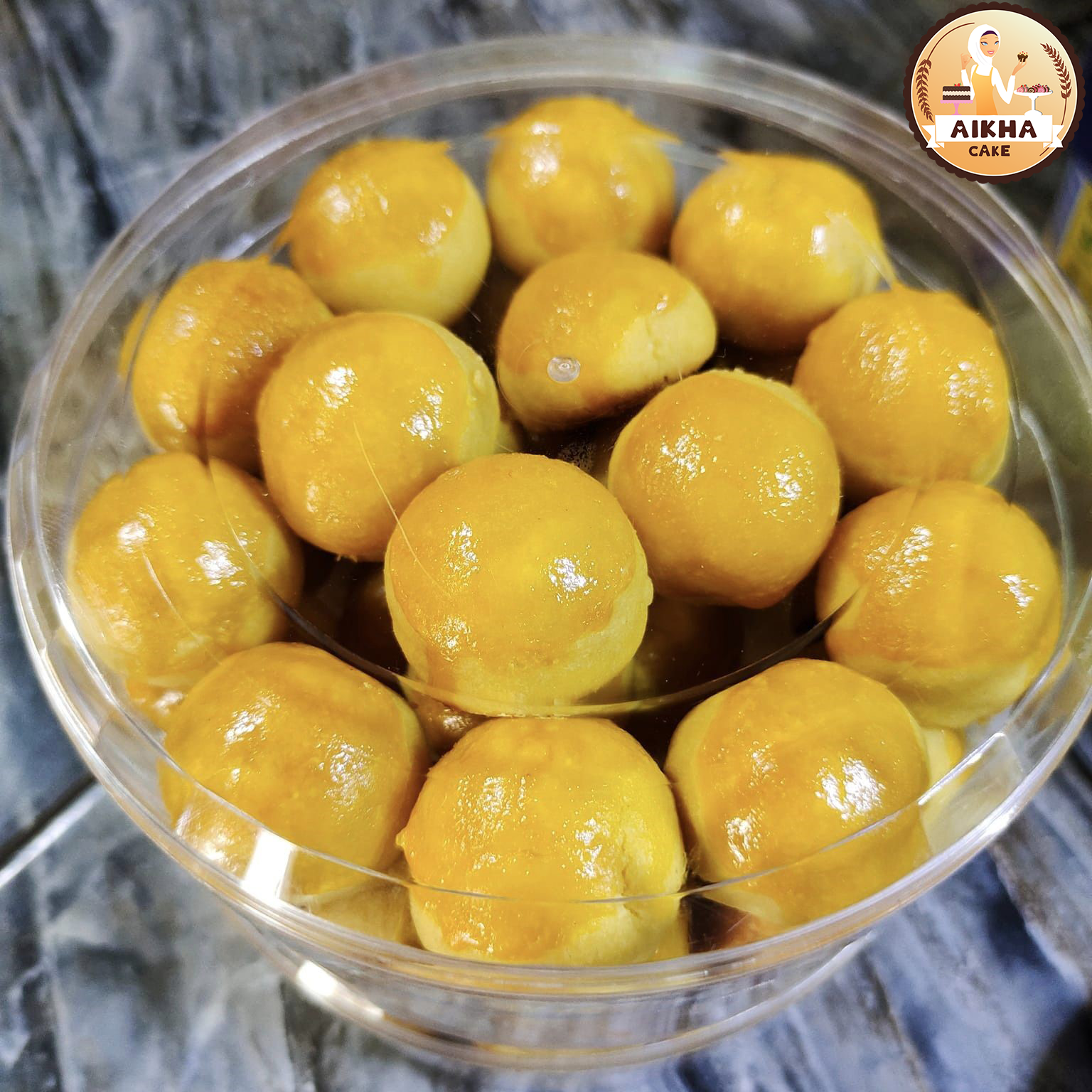 Kue Tart Lezat dari AIKHA Cake and Drink